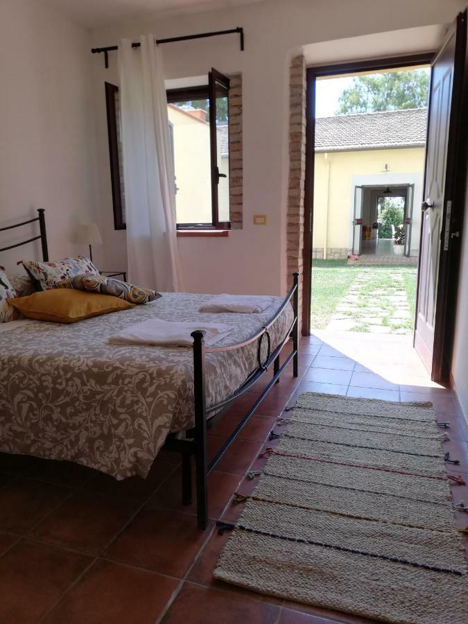 Agriturismo Le Folaghe Terracina Exterior foto